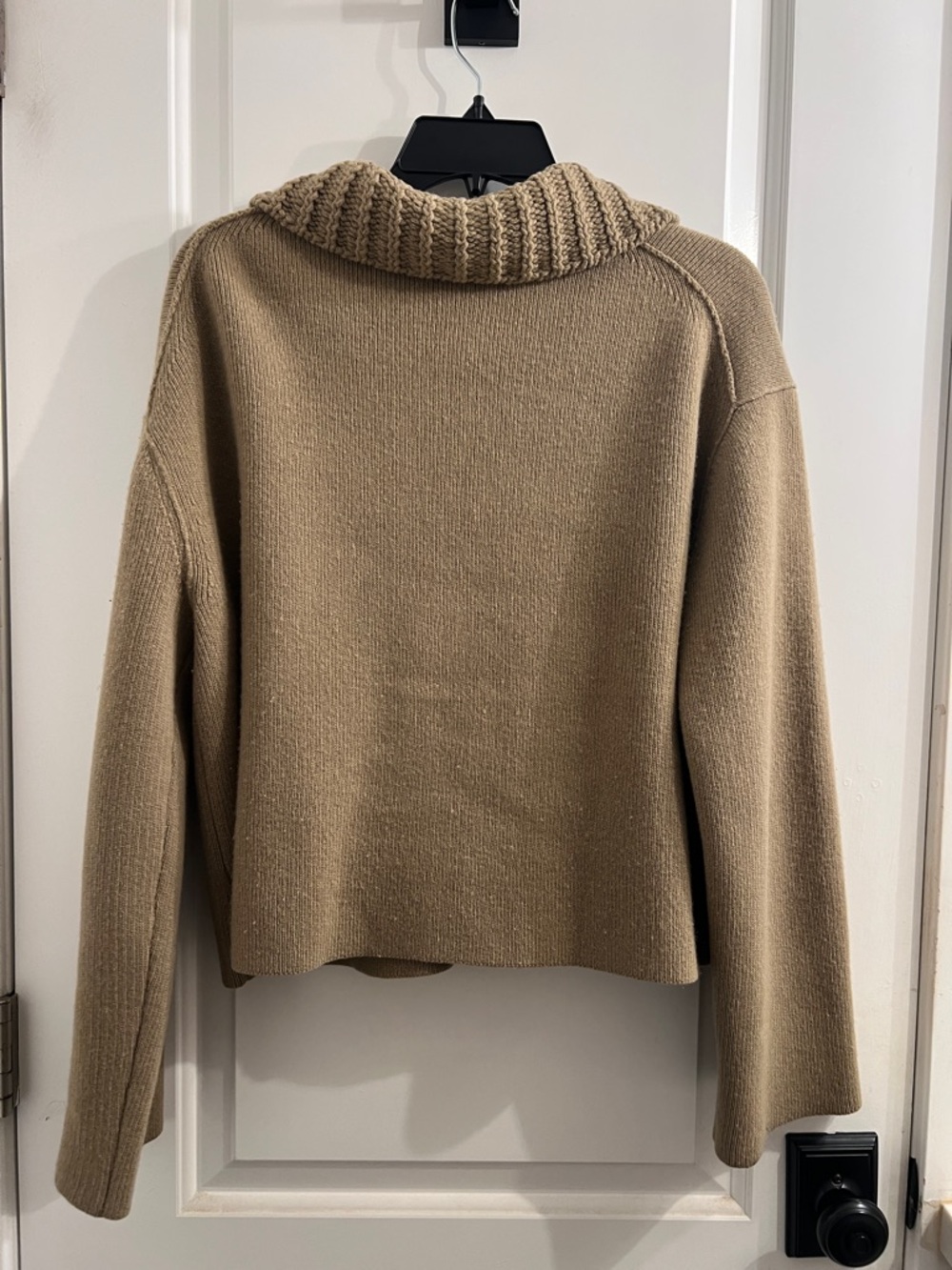 Theory Taupe Wool Cashmere Knit Jacket with Flap Pockets - Picture 3 of 4